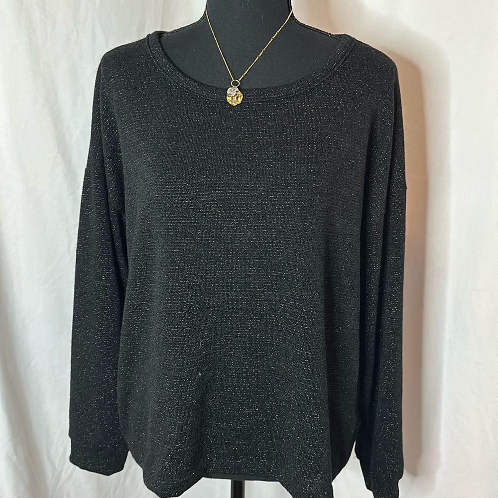 NWOT KAILEIGH open back sweater - black‎